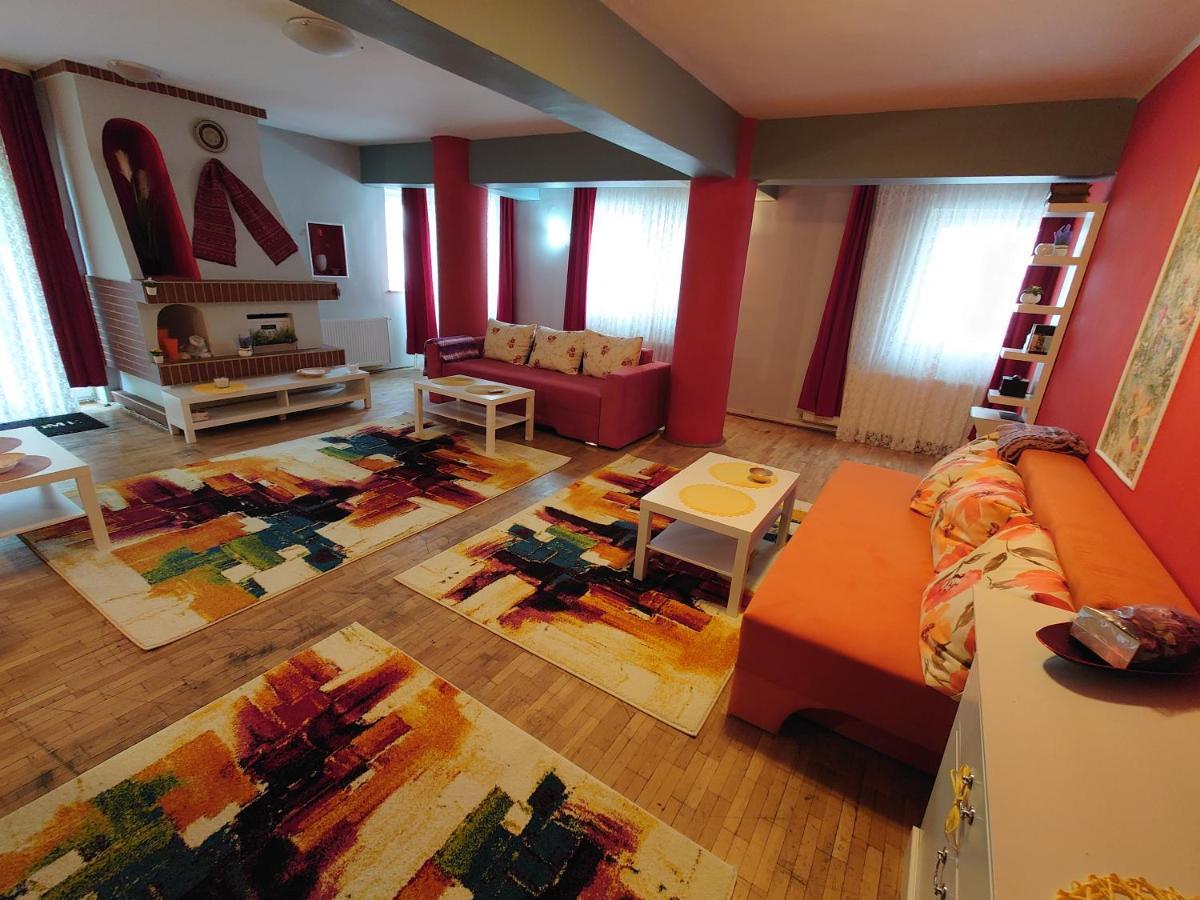 Andreea'S Apartments-Old Town Bukarest Kültér fotó
