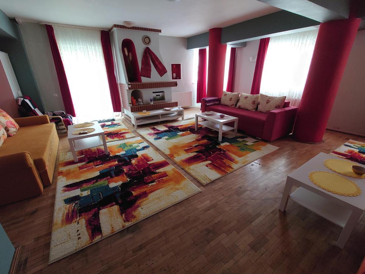 Andreea'S Apartments-Old Town Bukarest Kültér fotó